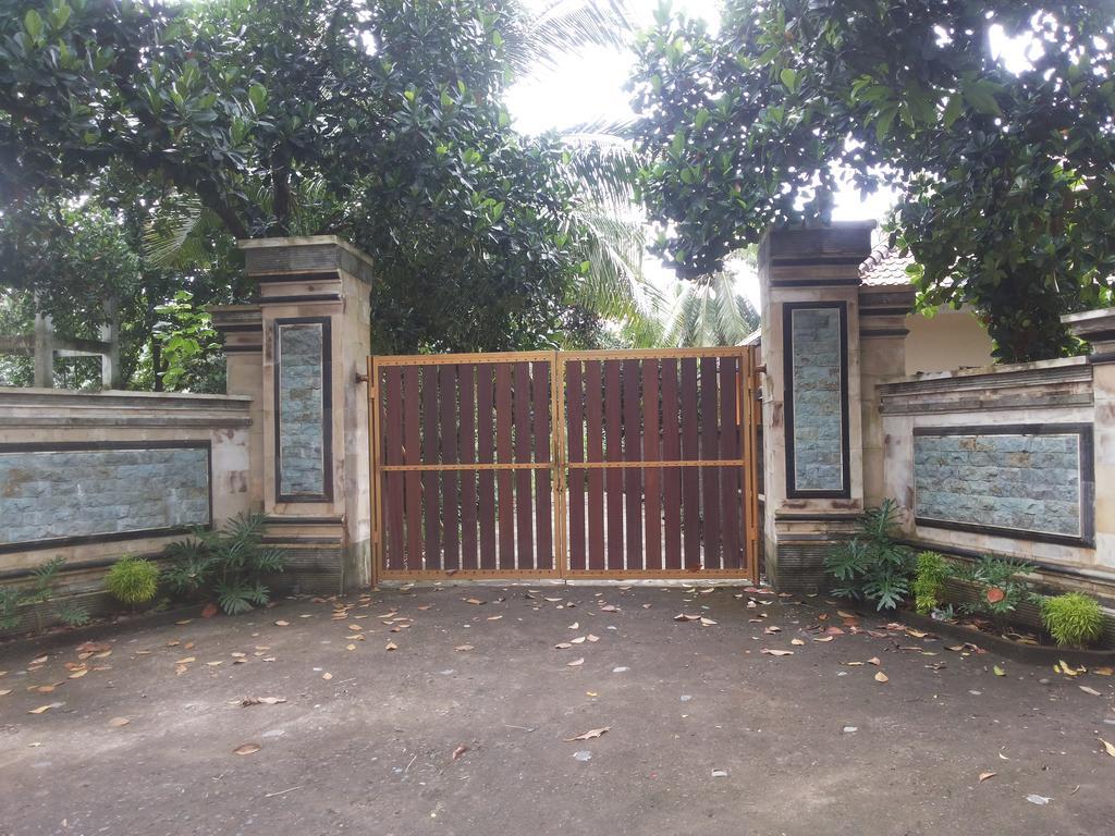 Gede'S Homestay テジャクラ エクステリア 写真
